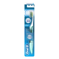 ORAL-B Зубная щетка Pro-Expert Pulsar средняя